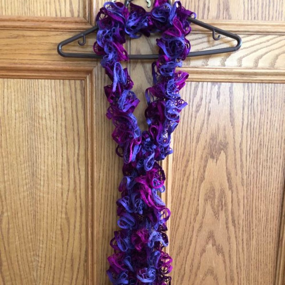 Hand Knit Ruffle Scarf
